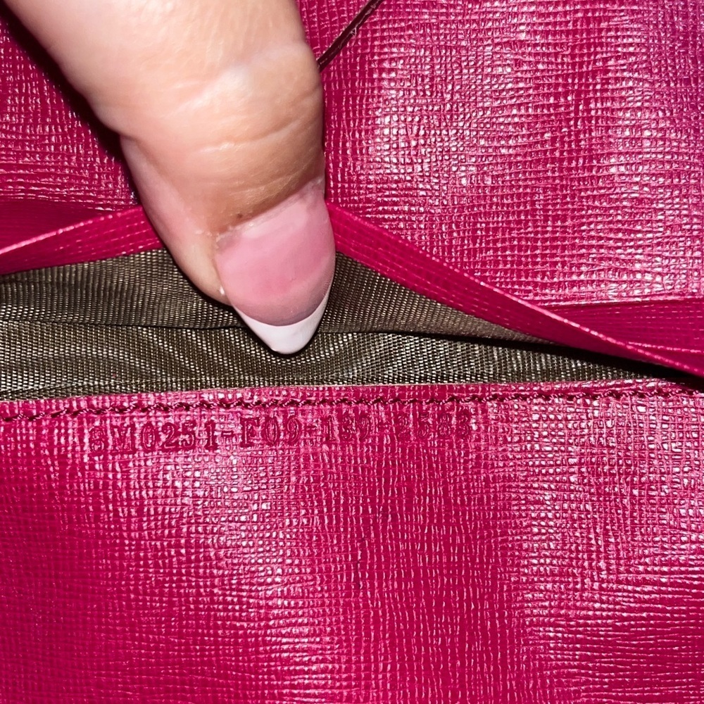 Fendi Women’s Leather Crayons Continental Wallet, Fuschia Pink - Picture 3 of 16